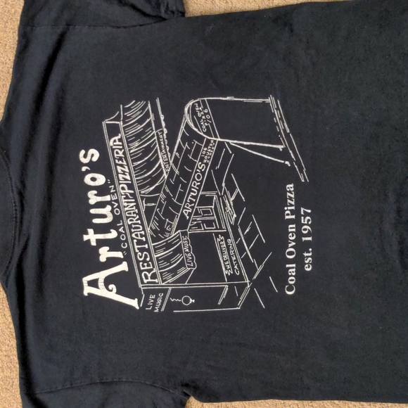 Other - Vintage Arturo's Coal Oven Pizza t-shirt - Gildan